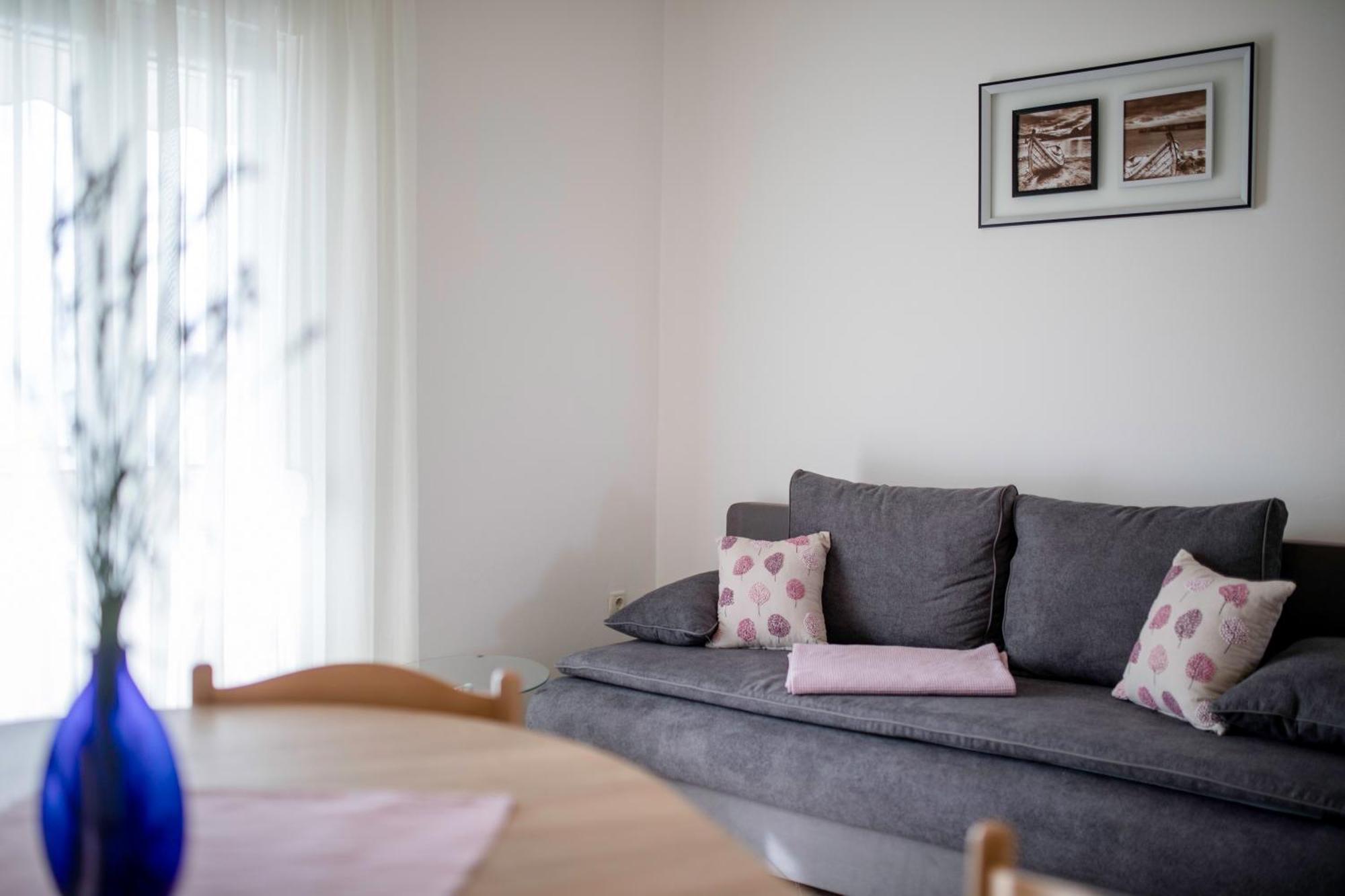 Apartments By The Sea Supetarska Draga - Donja, Rab - 11769 Rom bilde